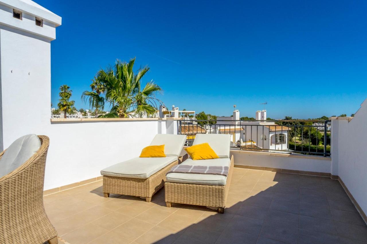 Cb Living - Cosy Loft With Terrace, Villamartin Alicante Exteriör bild